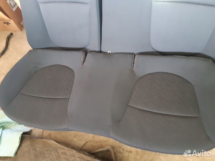 Сиденье заднее Hyundai Solaris 2013