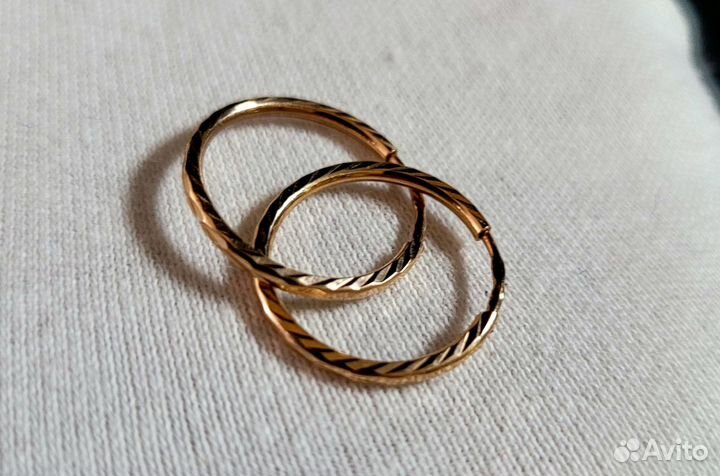 Золотые серьги 585пр.как Новые кольца 1.09гр