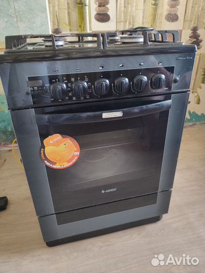 Газовая плита Гефест 1502, бу, комбинированная