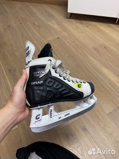 Коньки хоккейные graf