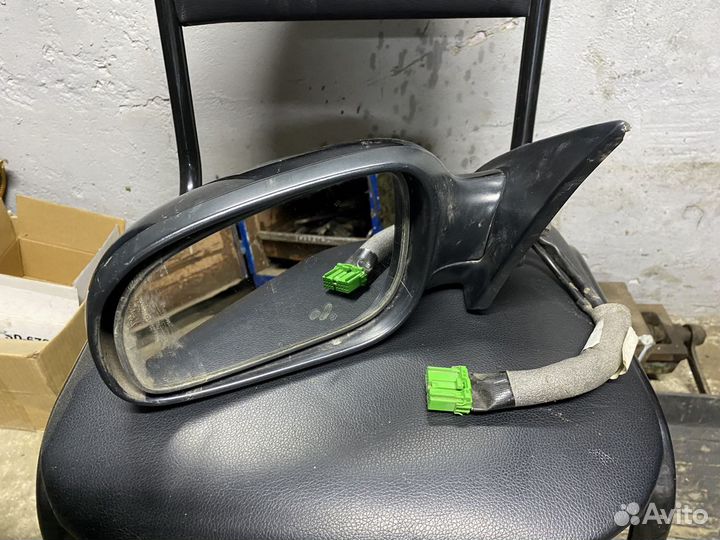 Зеркало боковое левое volvo s60