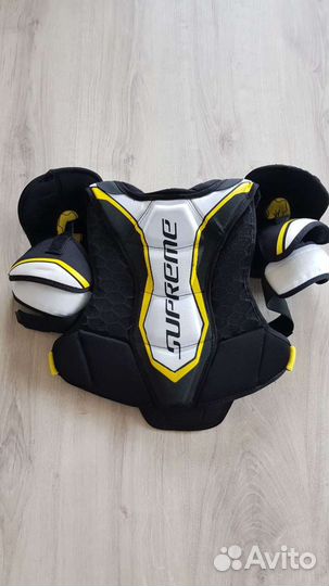Нагрудник хоккейный Bauer