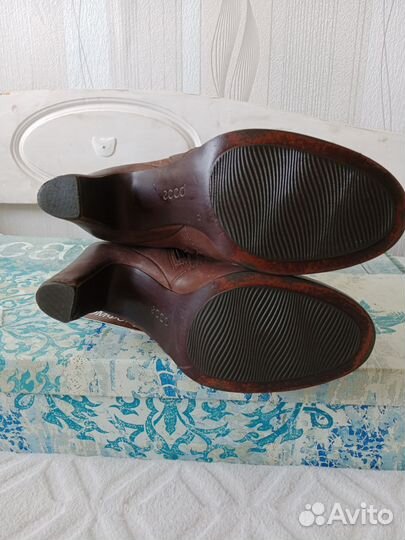 Сапожки Ecco 39 размер, кожа