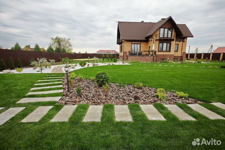 Рулонный газон с укладкой