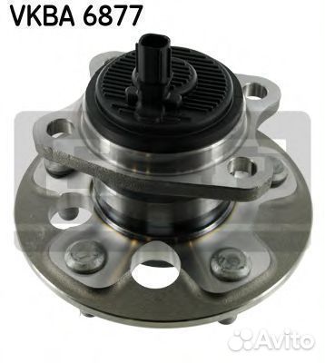 Комплект подшипника ступицы колеса vkba6877 SKF