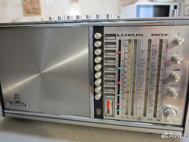 Радиоприемник Grundig Luxus Boy