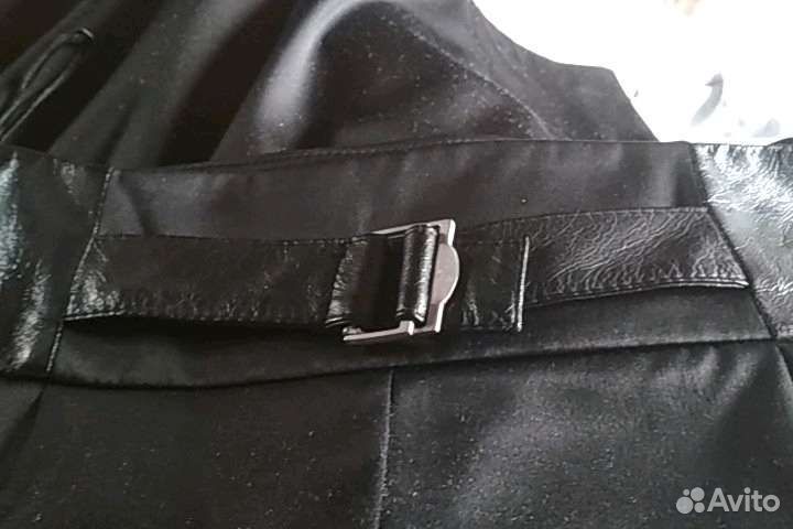 Продам женские костюмы