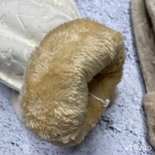 Варежки Louis Vuitton новые