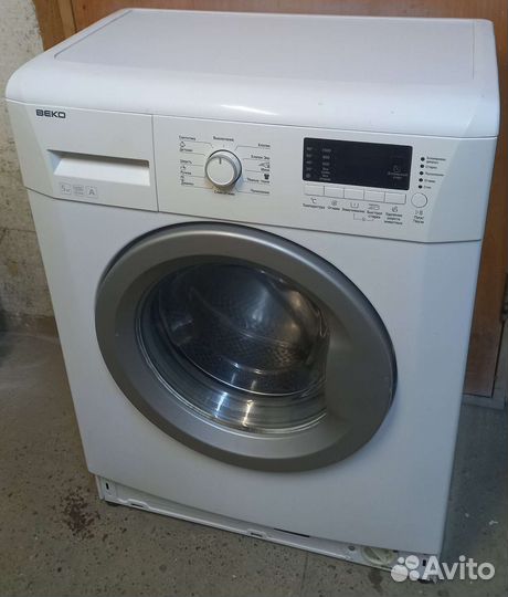 Стиральная машина Beko 5 кг Узкая