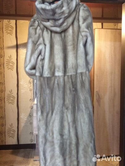 Шуба норковая с капюшоном 48-50
