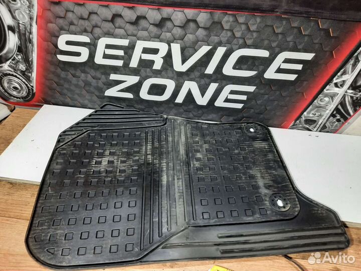 Коврик пассажира Land Rover Discovery 3