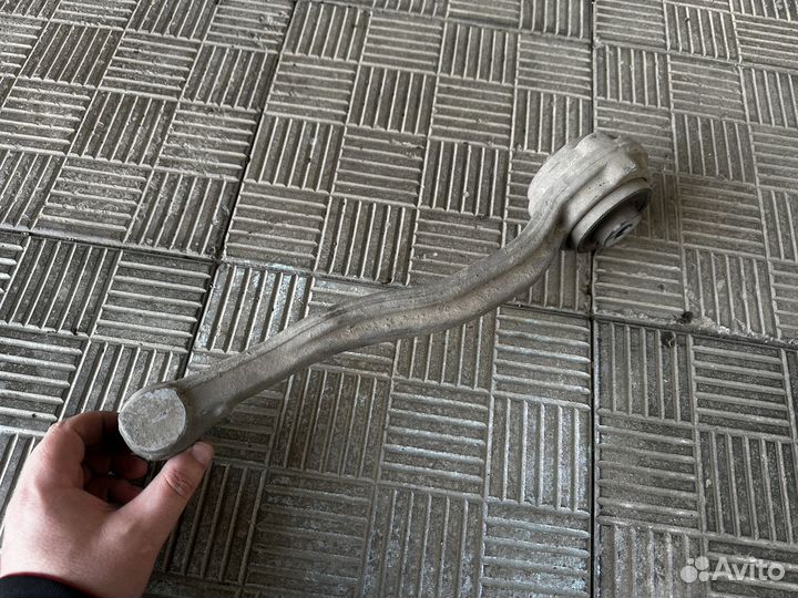 Рычаг подвески