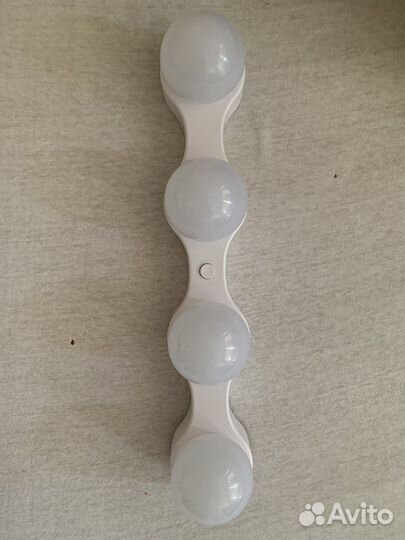 Светильник на зеркало