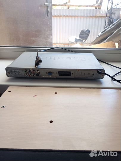 DVD плеер Elenberg dvdp-2410