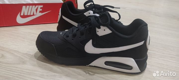 Кроссовки nike