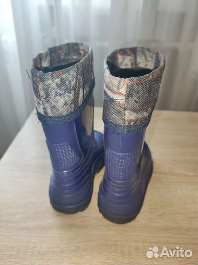 Резиновые сапоги