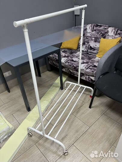 Вешалка напольная бу