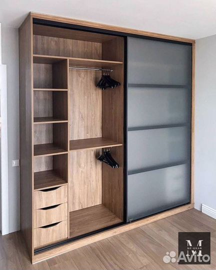 Шкаф встраиваемый