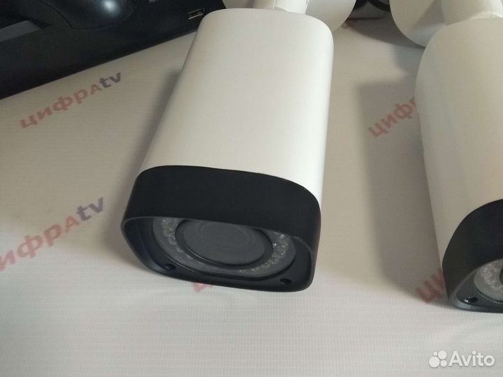 Комплект видеонаблюдения 4Мп Dahua 12 камер zoom