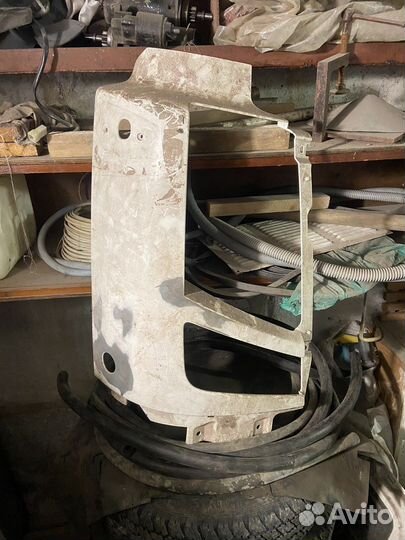 Облицовка фары Вольво FH/FM