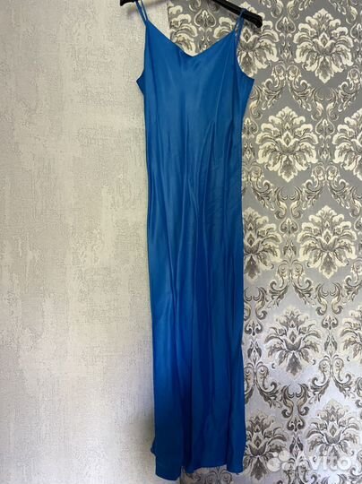 Вечернее платье лазурное