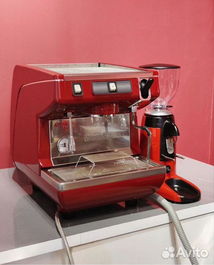 Кофемашина Nuova Simonelli Appia Life 1 GR S