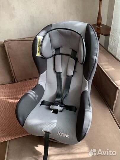 Детское автокресло zlatek