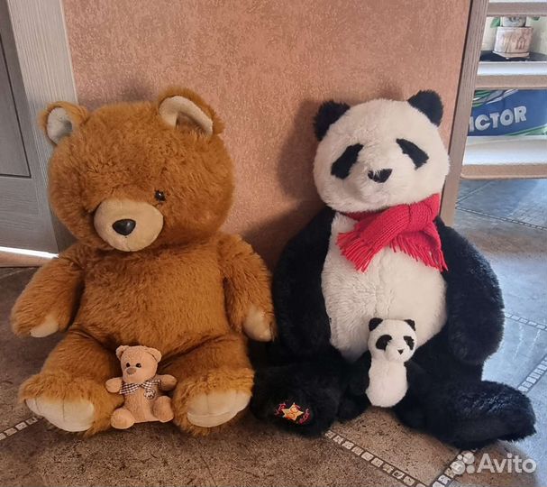 Мягкие игрушки большие и маленькие