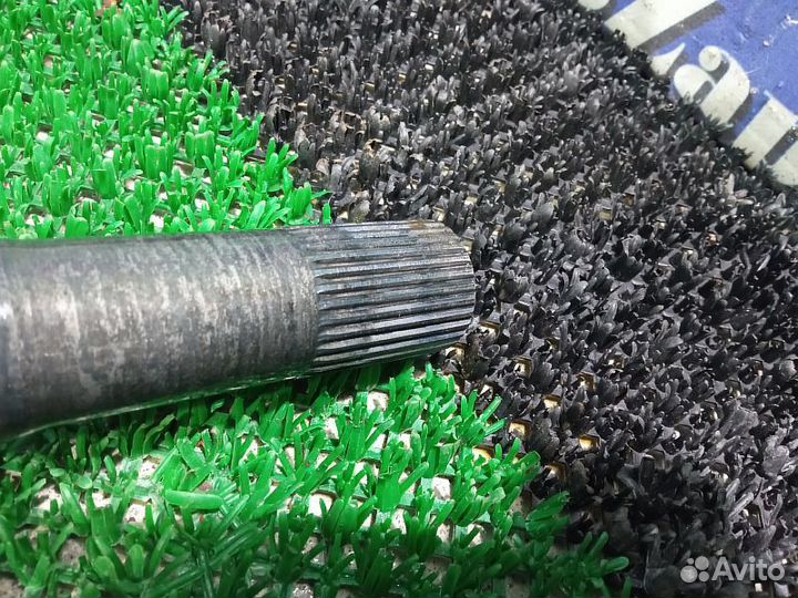 Полуось задняя правая Mitsubishi L200