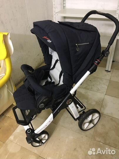 Прогулочная коляска xartan