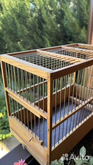 Клетка для птиц из дерева