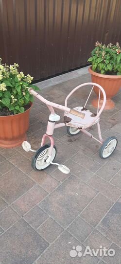 Детский трехколесный велосипед