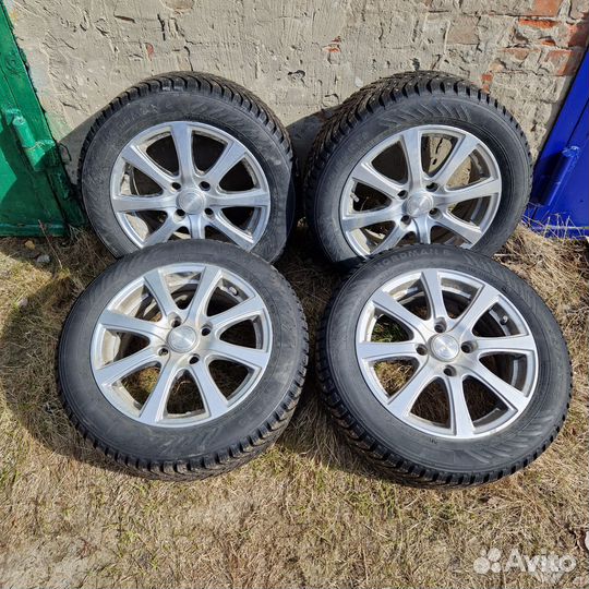 Диски r15 на Ford Fiesta