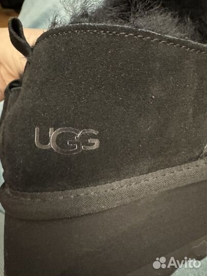 Короткие натуральные угги. Ugg