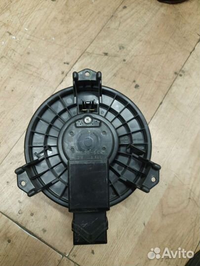 Мотор печки Toyota Filder, Axio