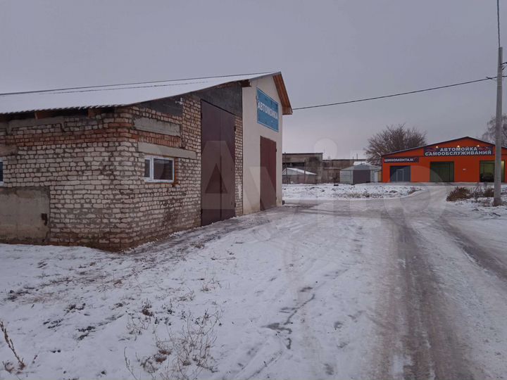 Гараж, > 30 м²