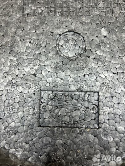 Ящик с домкратом Hyundai Elantra 2019