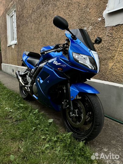 Suzuki SV650