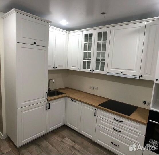 Кухонный гарнитур. Качественная фурнитура