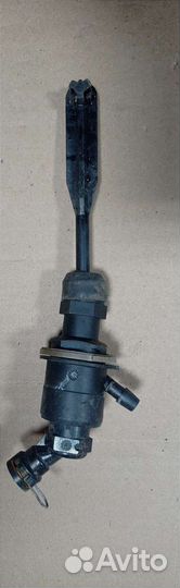 Главный цилиндр сцепления Renault Duster