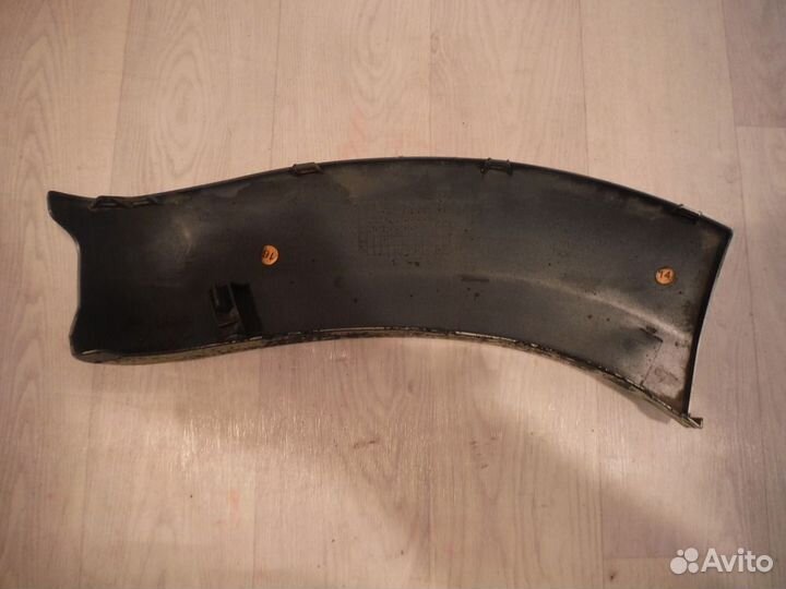 Расширитель передний правый toyota Hilux 2012