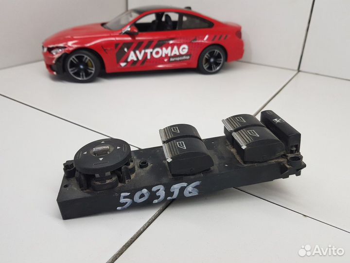 Блок кнопок стеклоподъемников (Ford Focus)