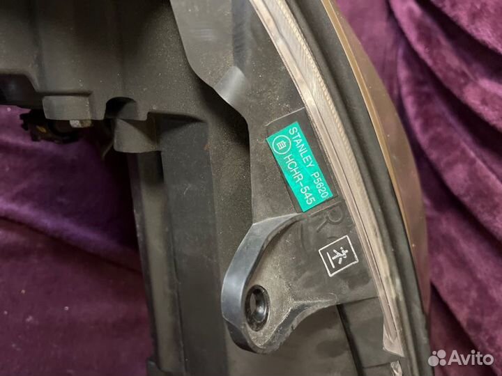 Фара передняя правая Mazda Mpv LY35