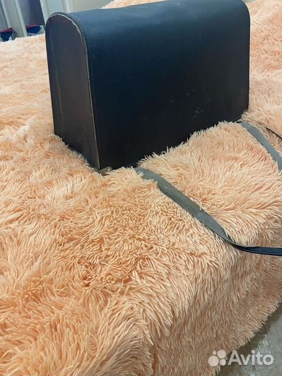 Швейная машинка чайка 132м