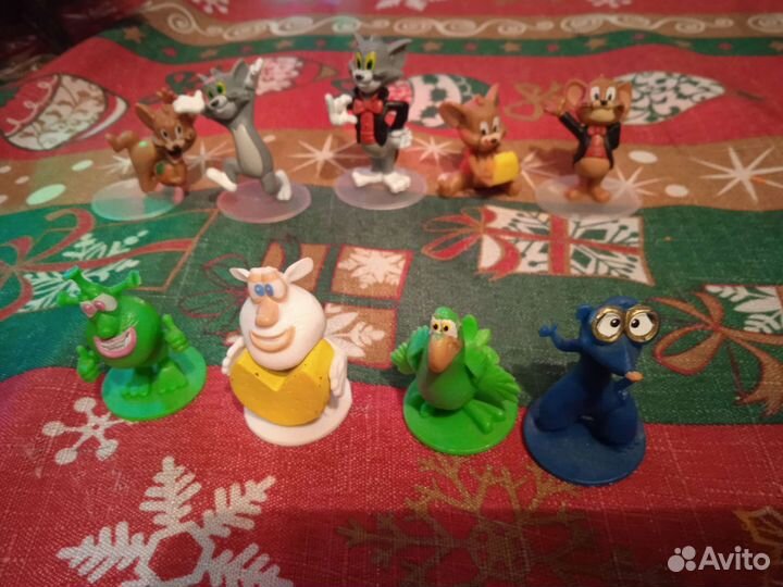 Игрушки из киндера