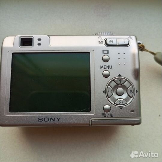 Компактный фотоаппарат sony