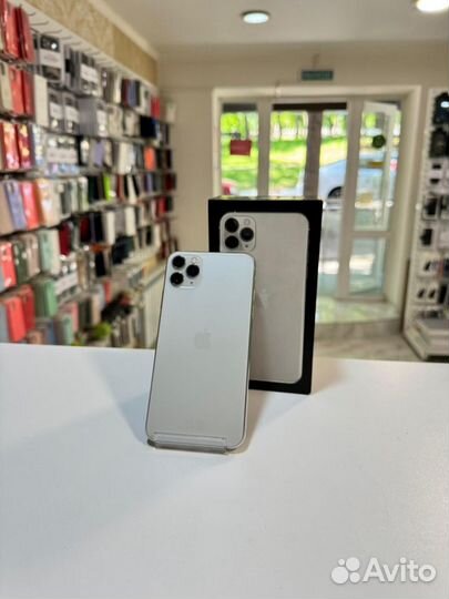 iPhone 11 Pro Max, 64 ГБ