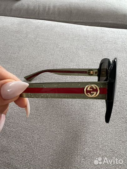 Солнечные очки gucci