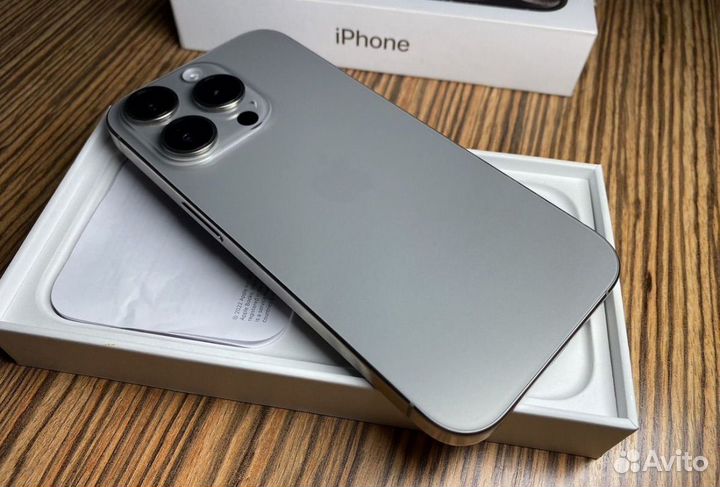 iPhone 15 Pro, 128 ГБ