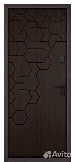 Входная дверь в квартиру